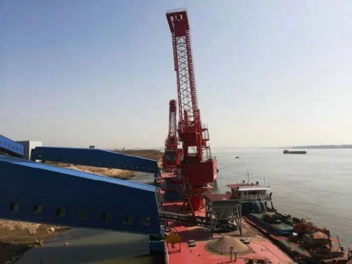 湖北一永久性砂石集并中心建成，總投資約2.5億元，年設(shè)計(jì)吞吐量360萬(wàn)噸